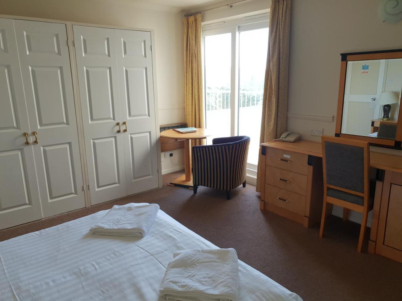Hotel California Newquay  Room photo